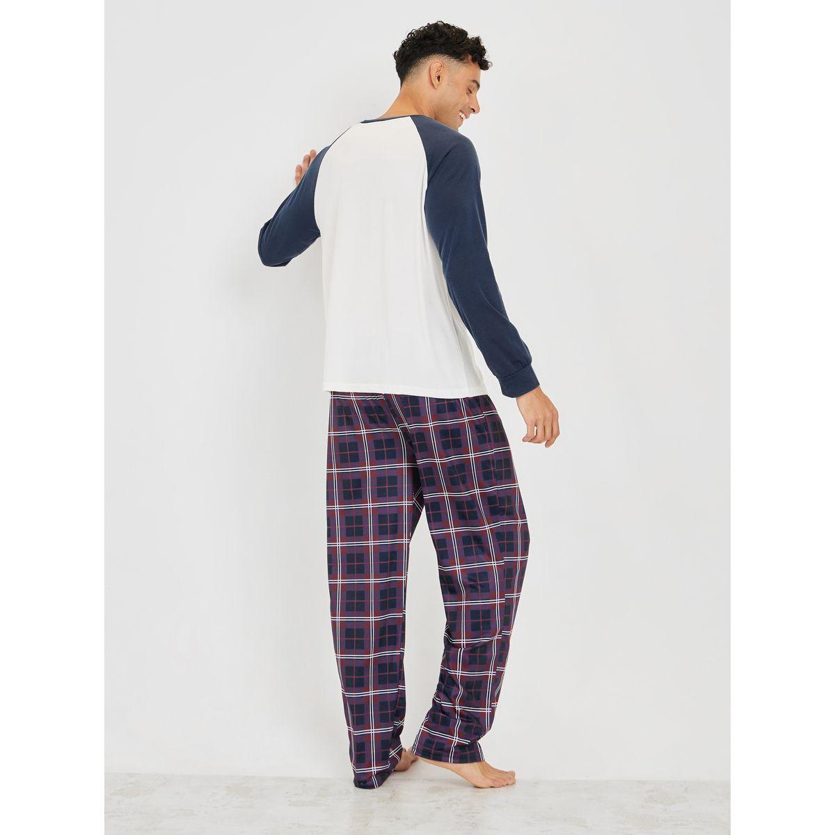 طقم بيجاما من ( تيشيرت + بنطال )-men-clothing-nightwear-sets-image-4