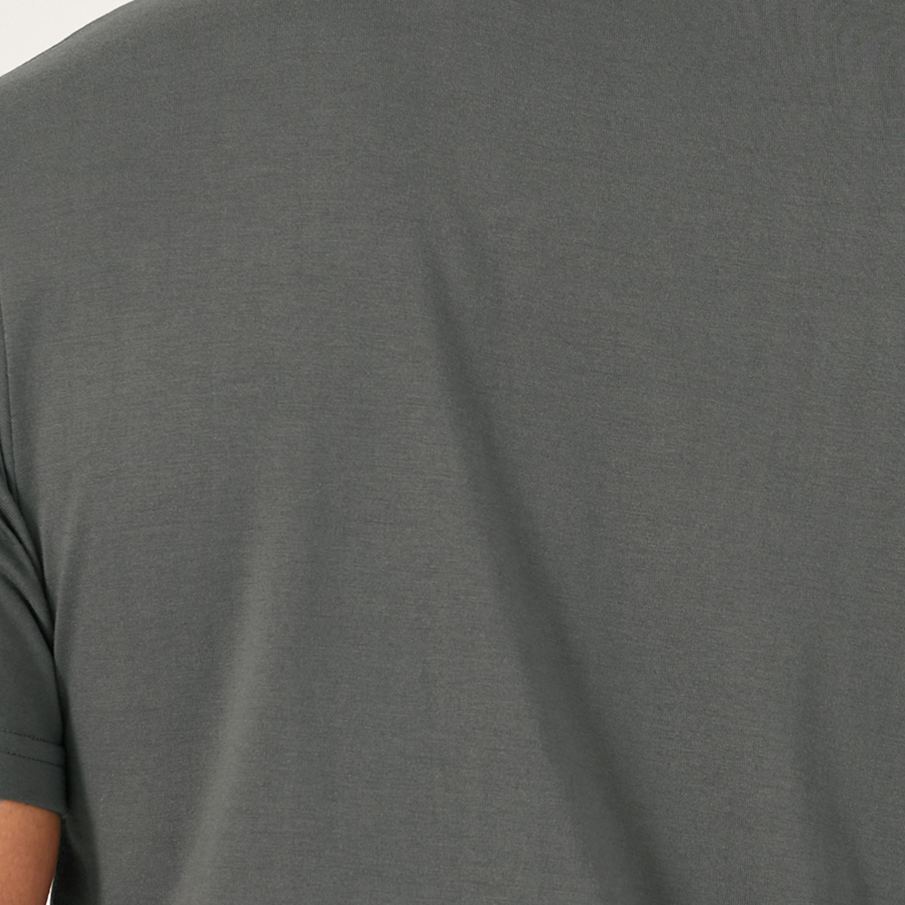 Styli Solid Regular Fit Cotton Rich T-Shirt-men-clothing-tshirtsandpolos-tshirts-image-3