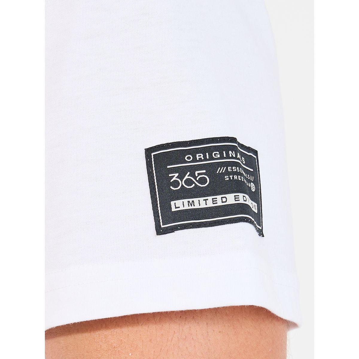 Styli Reindeer Graphic Oversized T-Shirt with Sleeve Badge-men-clothing-tshirtsandpolos-tshirts-image-4