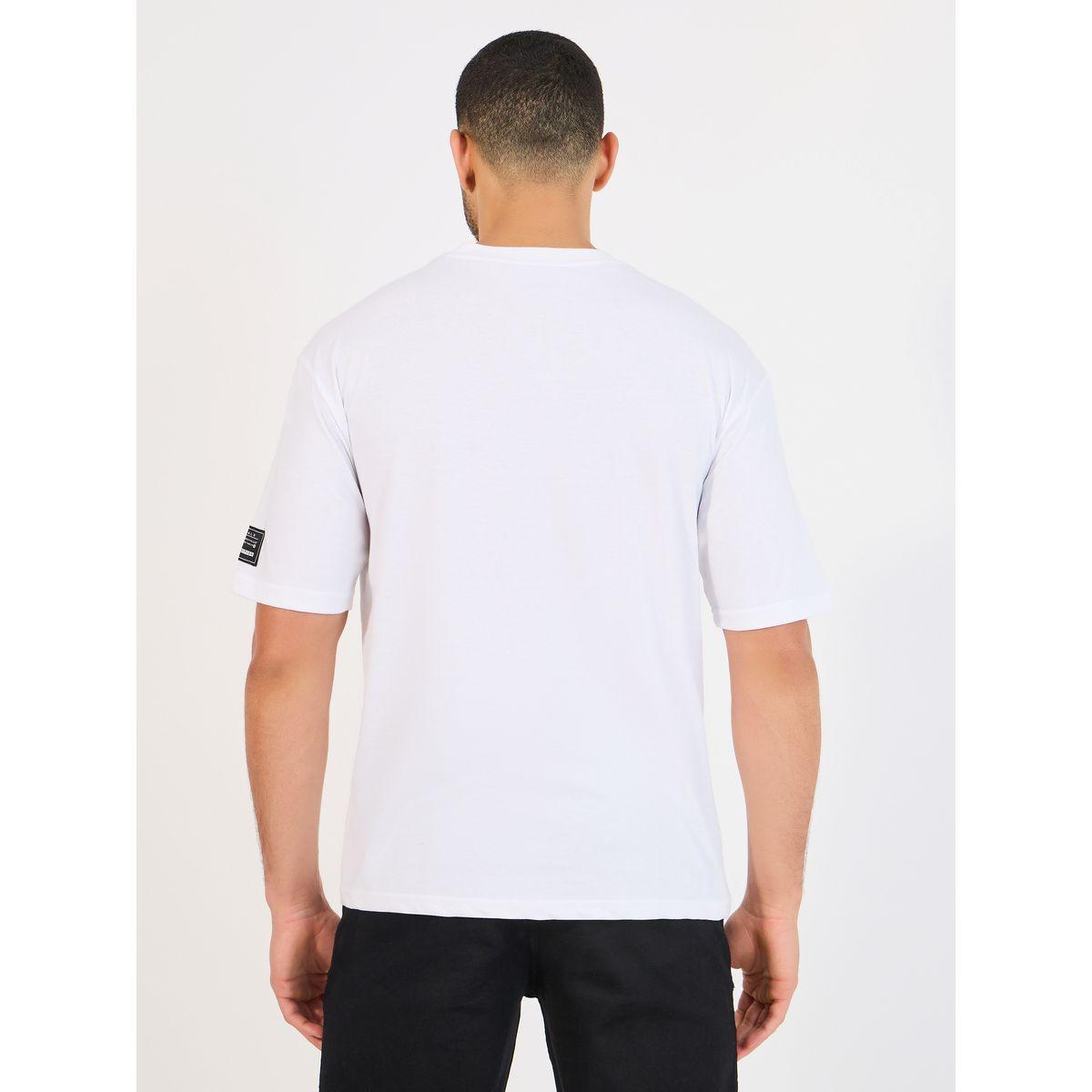 Styli Reindeer Graphic Oversized T-Shirt with Sleeve Badge-men-clothing-tshirtsandpolos-tshirts-image-5