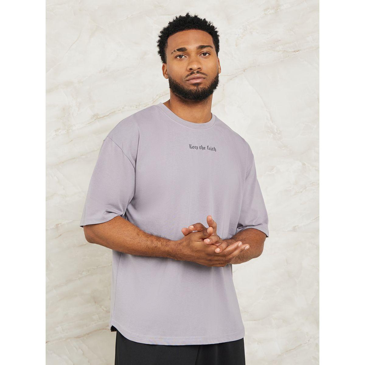 Styli Slogan Print Curved Hem Oversized T-Shirt-men-clothing-tshirtsandpolos-tshirts-image-1