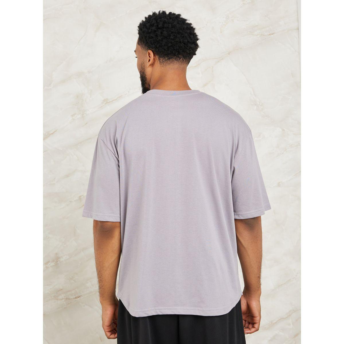 Styli Slogan Print Curved Hem Oversized T-Shirt-men-clothing-tshirtsandpolos-tshirts-image-4