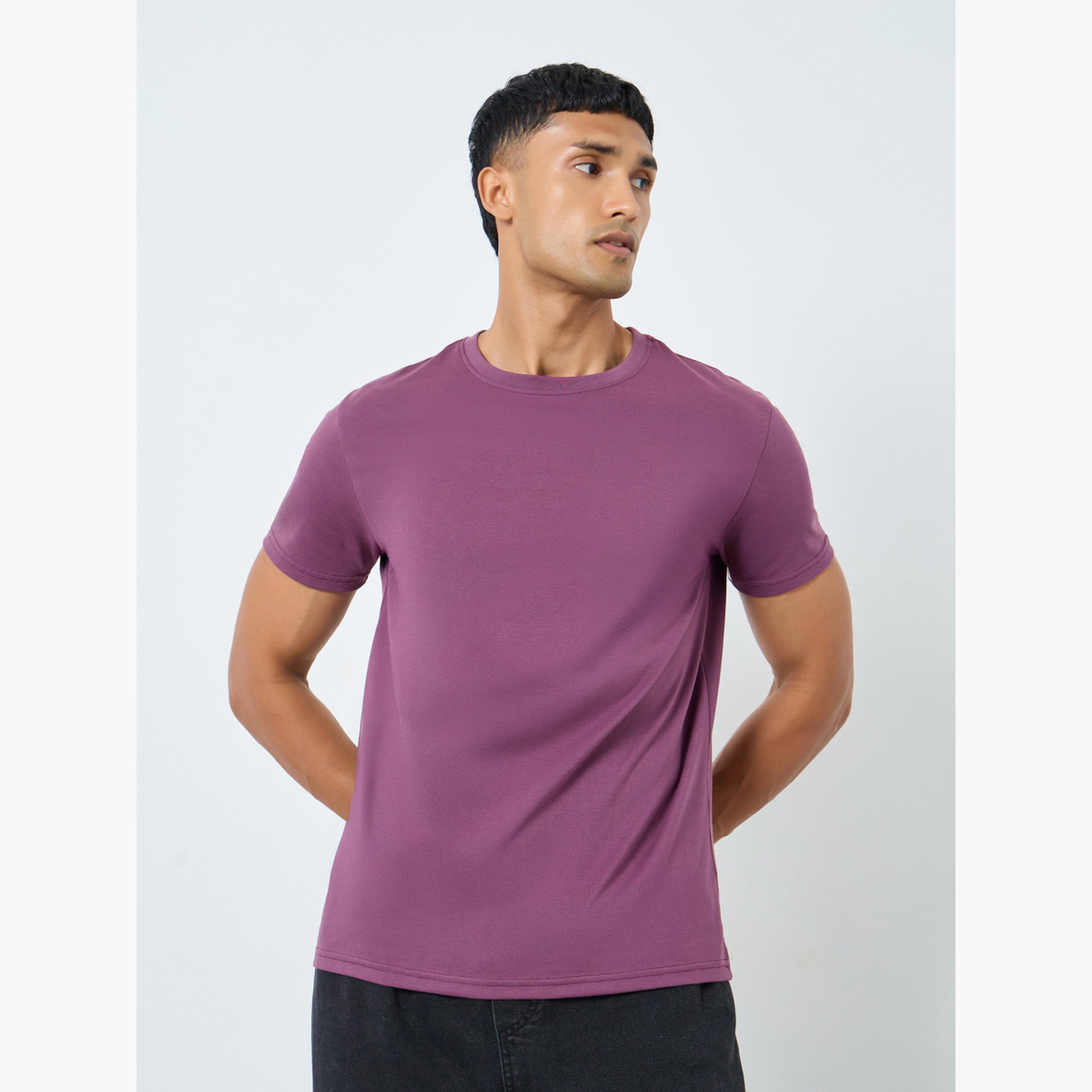 Styli Men Solid Regular Fit Cotton Rich T-Shirt-men-clothing-tshirtsandpolos-tshirts-image-1