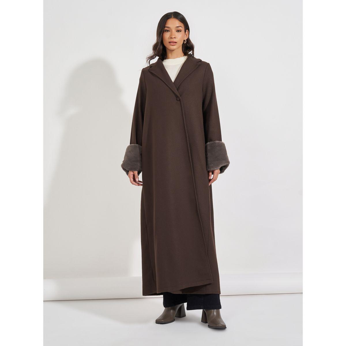 عباية طويلة بياقة وفرو صناعي-women-arabicclothing-abayas-image-2