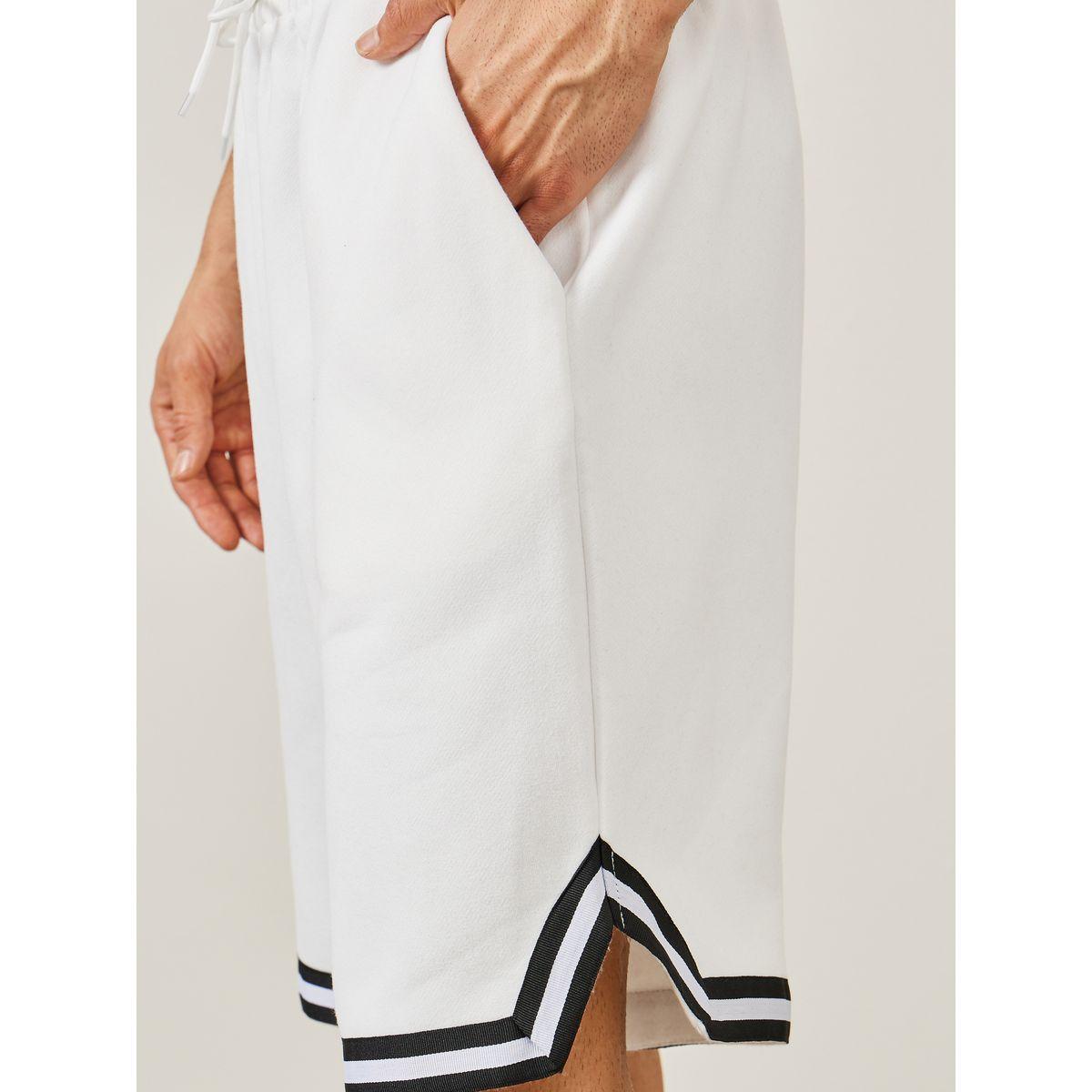 شورت واسع بحواف مخططة-men-clothing-bottoms-shorts-image-3