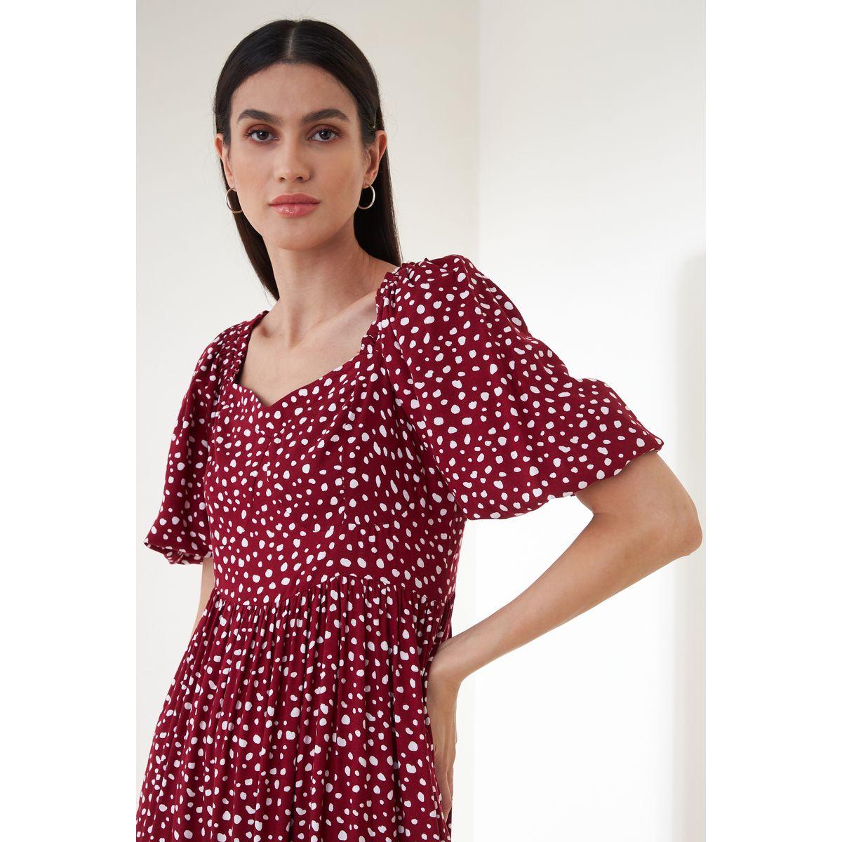 فستان طويل مزين بكسرات فِميلا × ستايلي-women-clothing-dresses-image-4