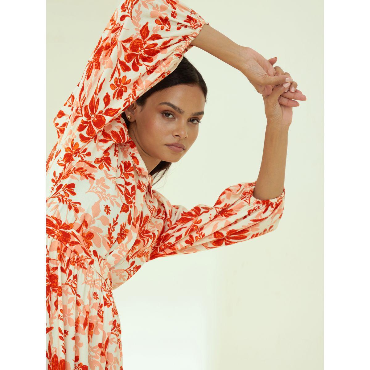 فستان طويل مزين بشق فِميلا × ستايلي-women-clothing-dresses-image-3