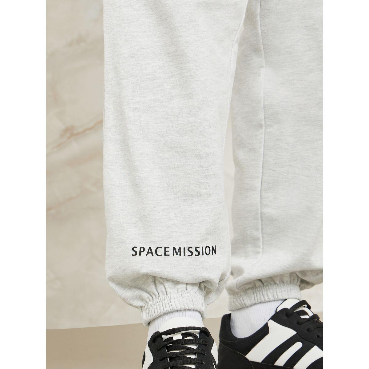Styli NASA Printed Fleece Oversized Jogger-men-clothing-bottoms-joggers-image-5