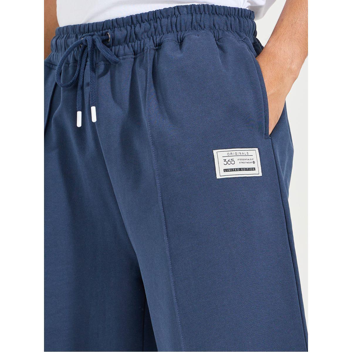 جوغر فليس بارجل واسعة مع شارة-men-clothing-bottoms-joggers-image-3