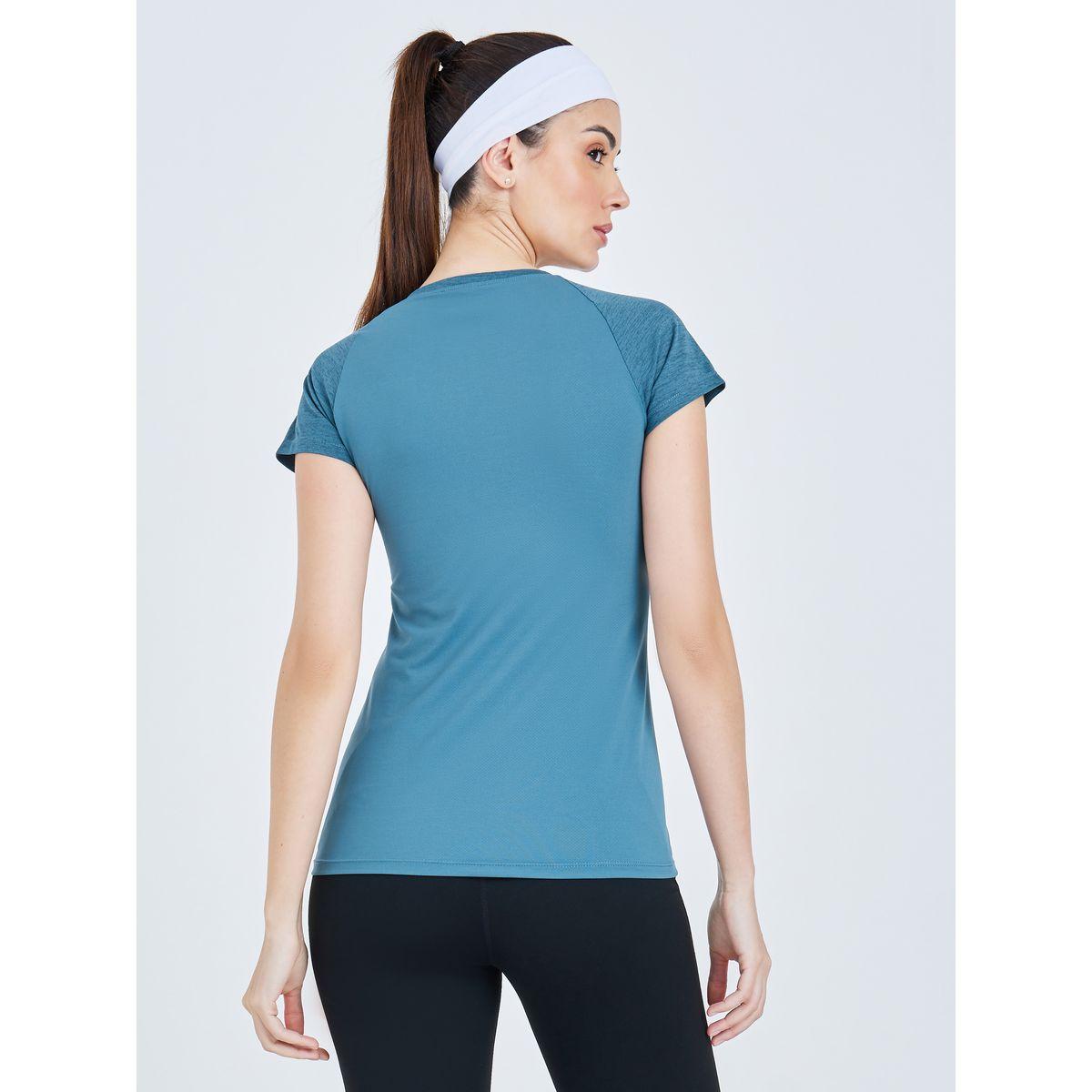 بلوزة رياضية بنسيج الميلانج-women-clothing-sportswearandactivewear-tshirtsandvests-image-2