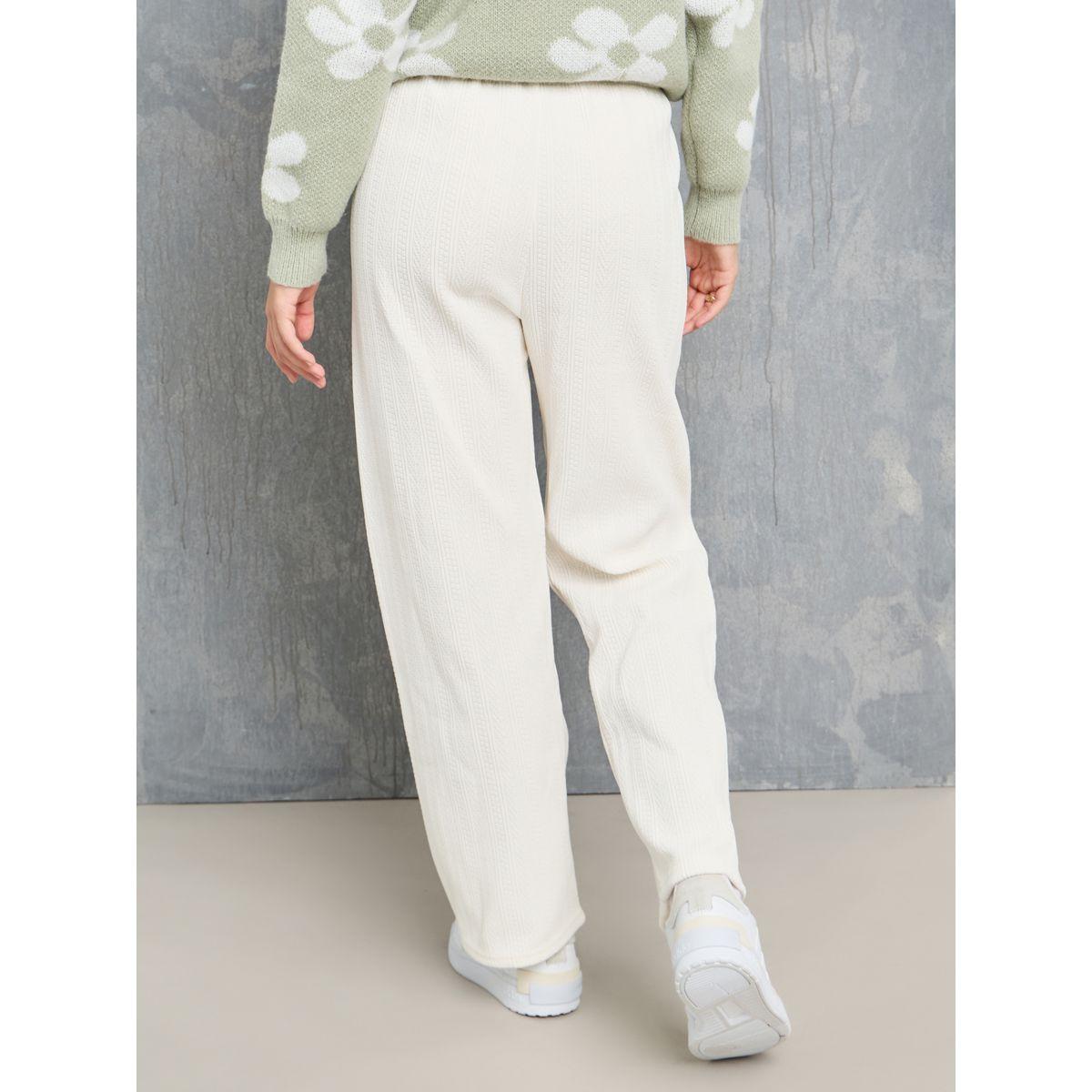 بنطال بقصة أرجل واسعة-women-clothing-bottoms-trousers-image-3