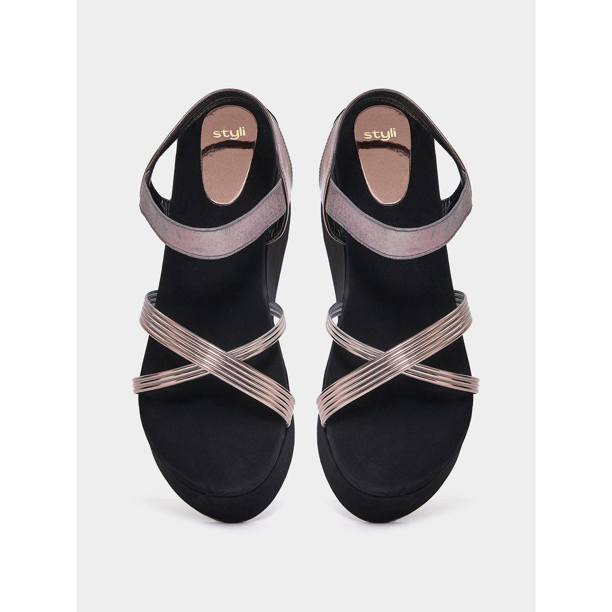 Styli Cross Strap Wedge Sandals-women-shoes-heels-image-6