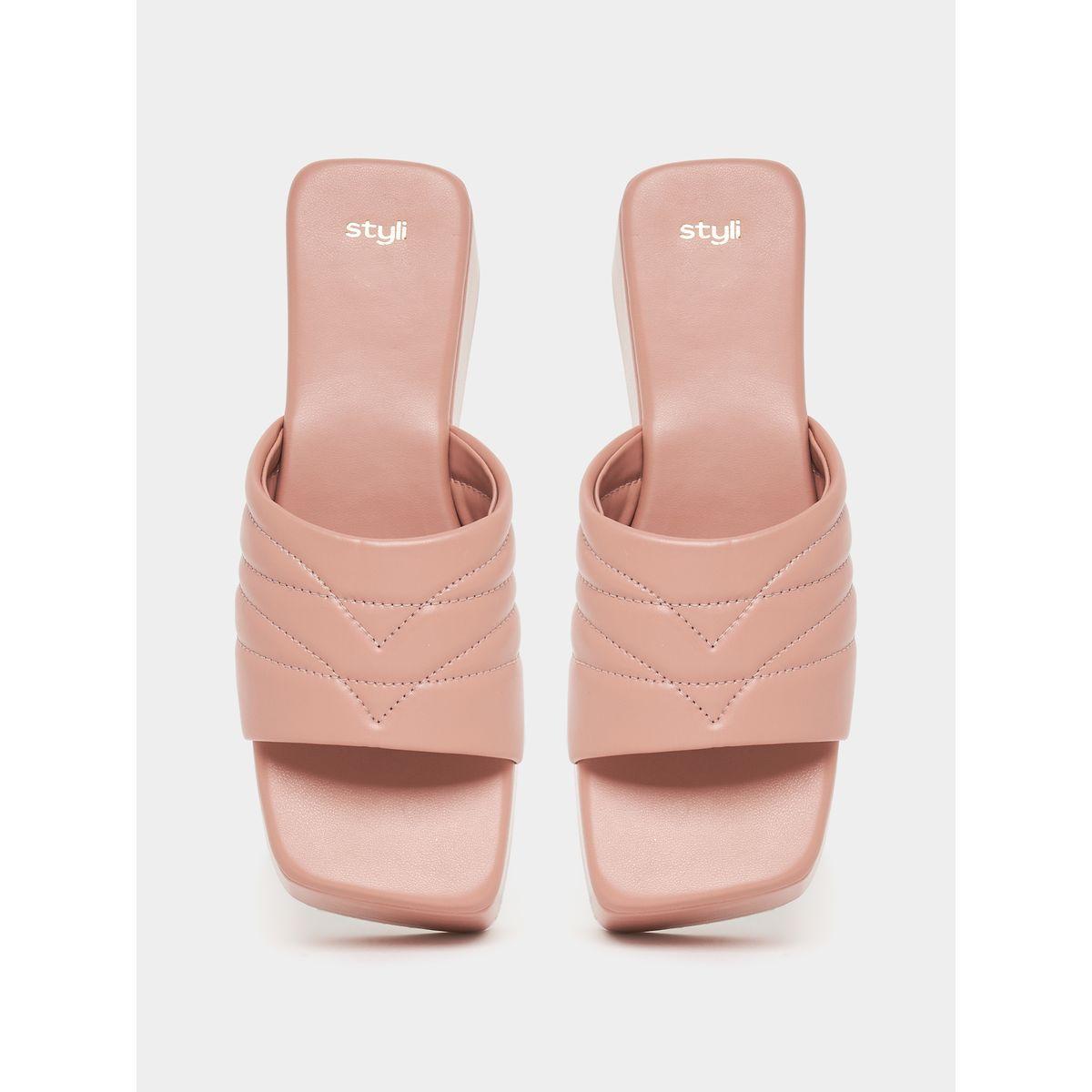 صندل بتفاصيل بارزة الملمس-women-shoes-heels-image-4