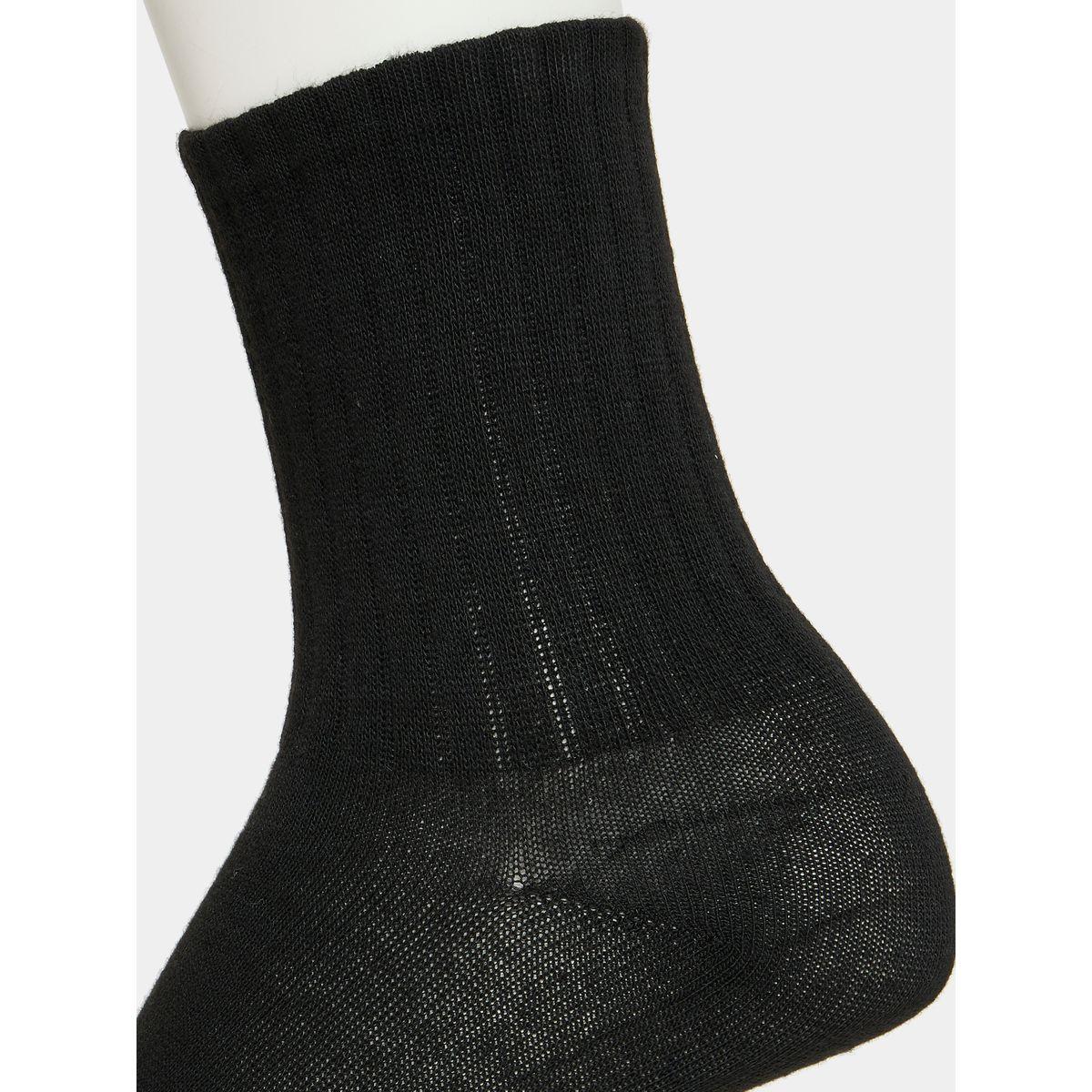 Styli Pack of 5 - Solid Crew Socks-men-socks-image-3