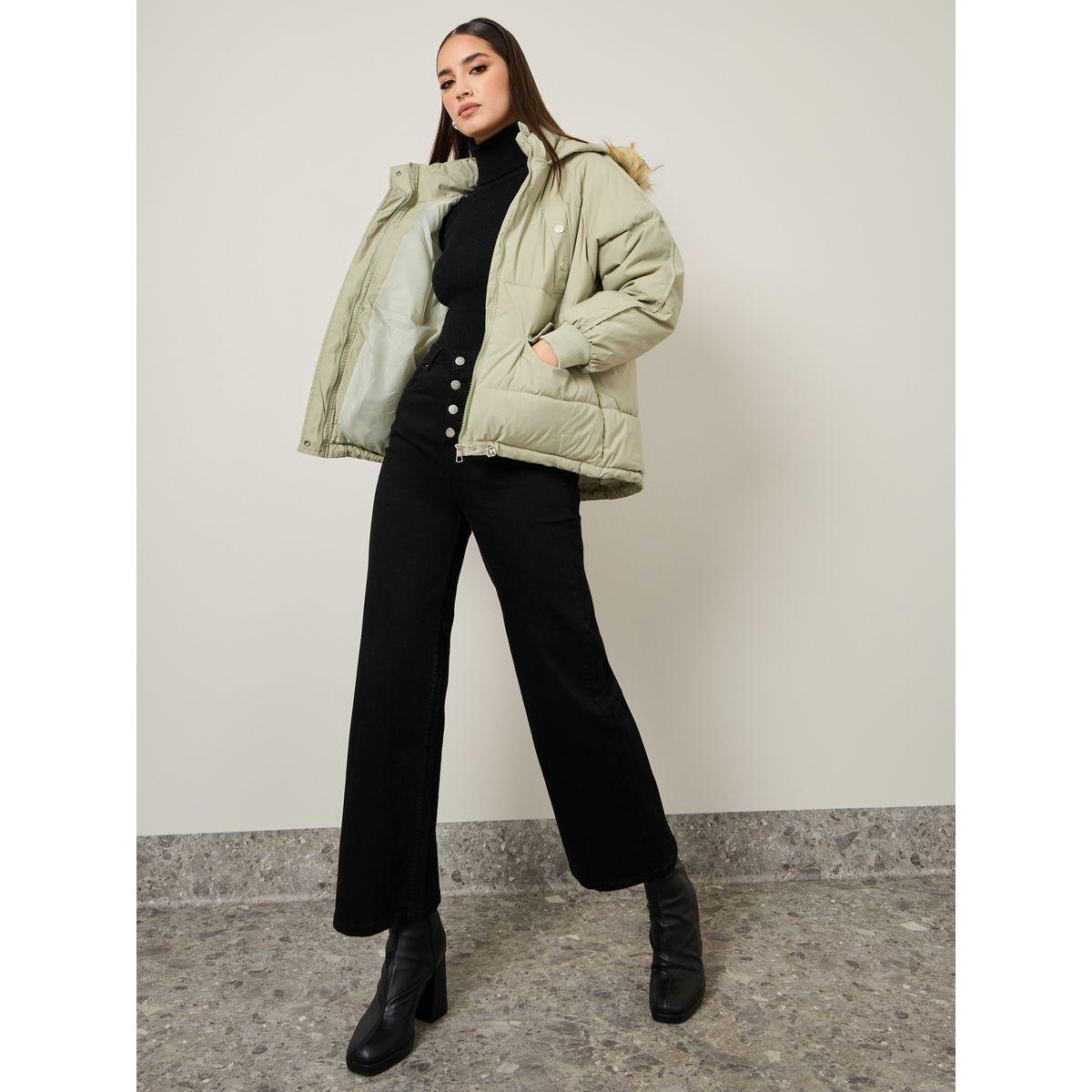 جاكيت واسع مزين بفرو صناعي-women-winterwear-coatsandjackets-jackets-image-2