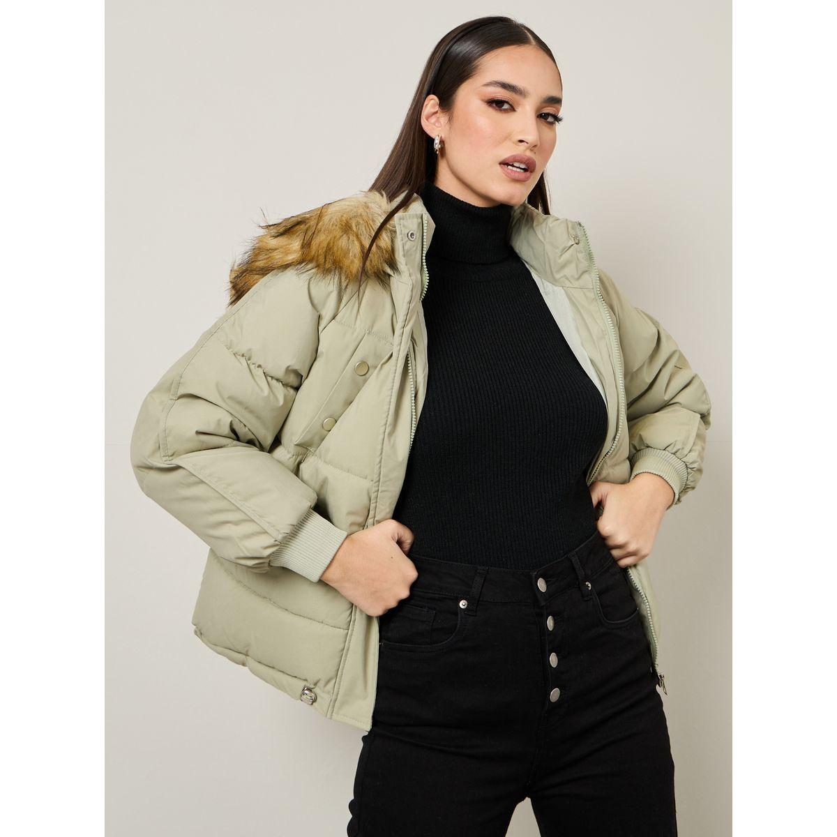 جاكيت واسع مزين بفرو صناعي-women-winterwear-coatsandjackets-jackets-image-3