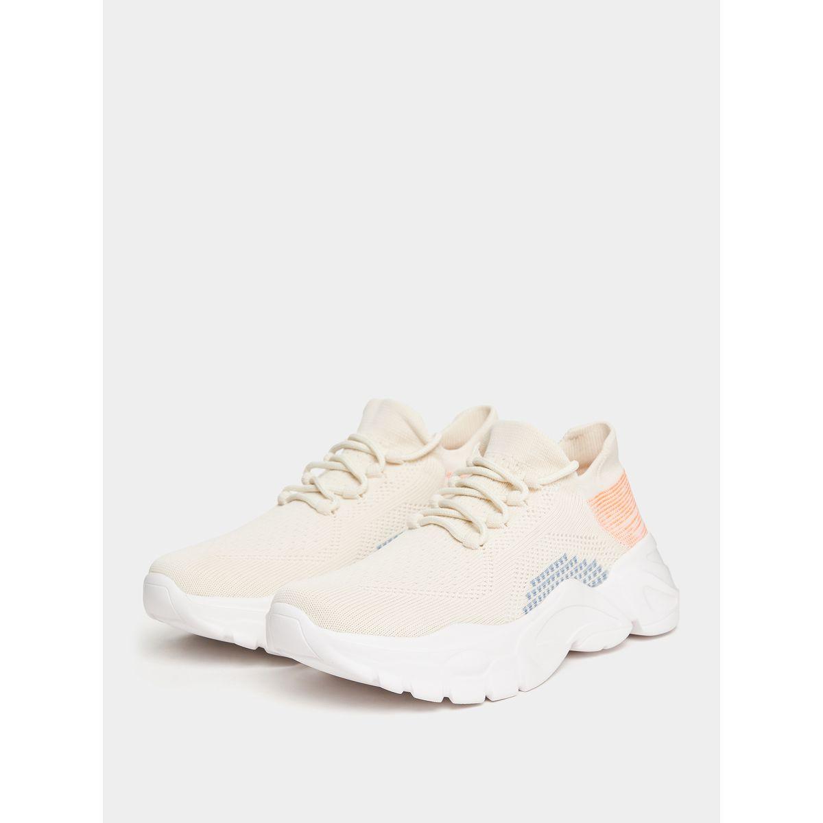 حذاء سنيكرز بنمط كتل الالوان-women-shoes-sneakers-image-2