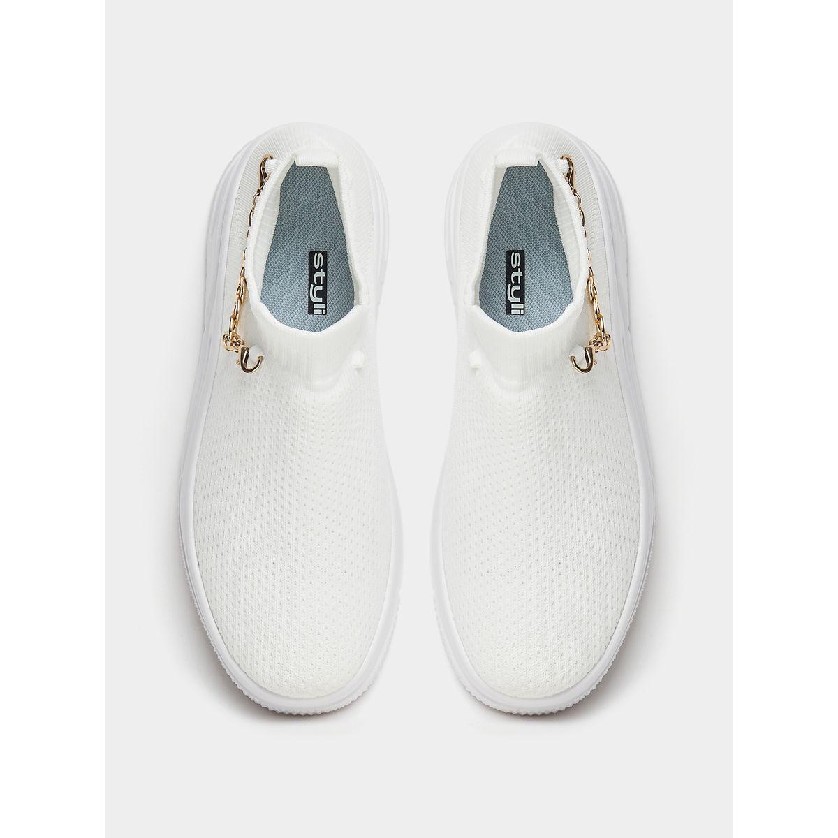 حذاء سنيكرز سهل الارتداء-women-shoes-sneakers-image-4
