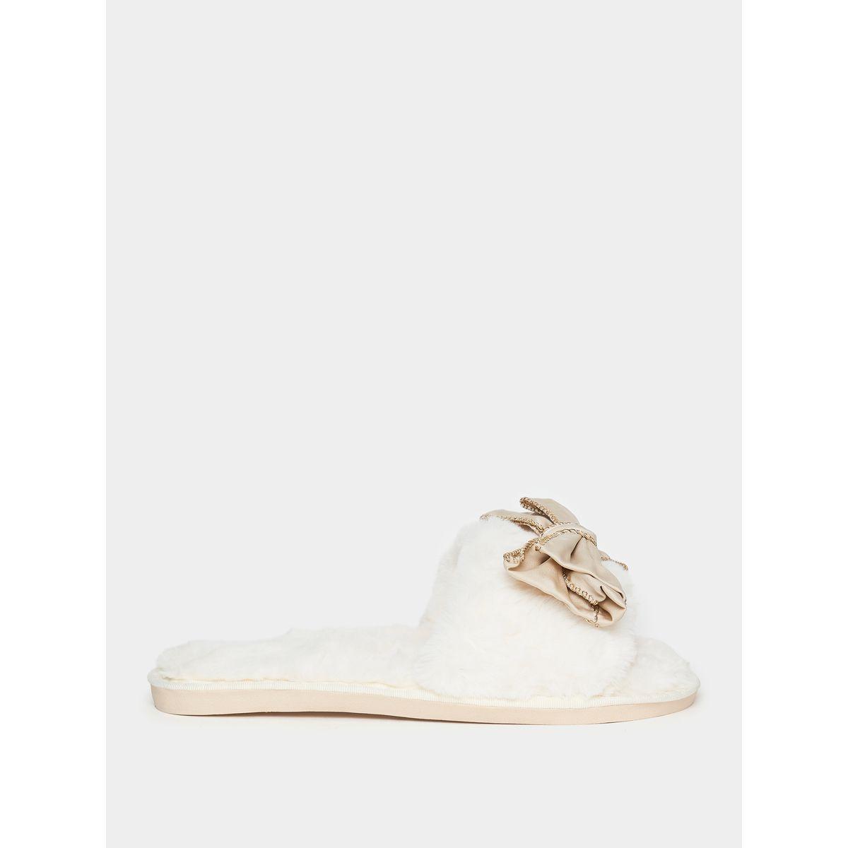 Styli Big Bow Detail Fluffy Bedroom Slippers-women-shoes-bedroomslippers-image-2