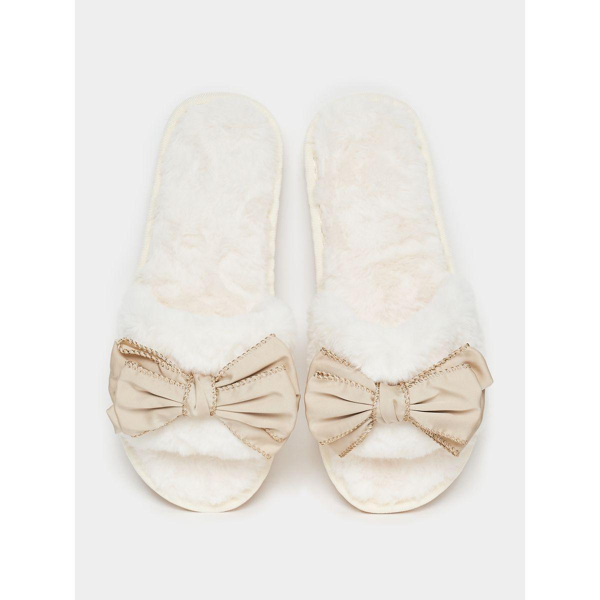 Styli Big Bow Detail Fluffy Bedroom Slippers-women-shoes-bedroomslippers-image-5