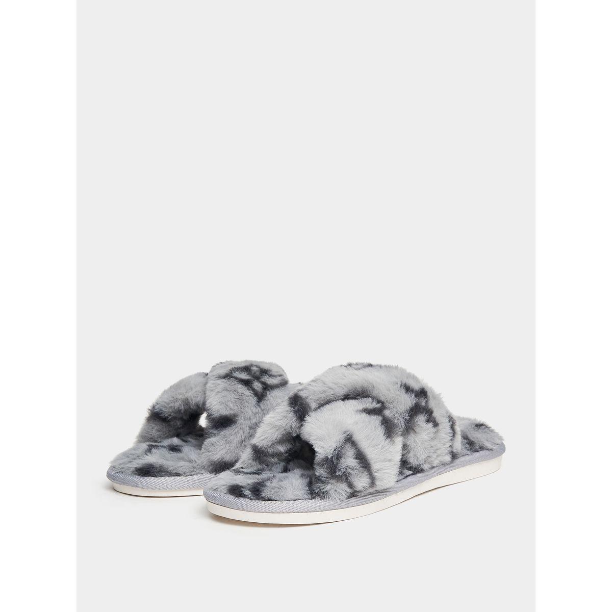 شبشب مزين بفرو صناعي-women-shoes-bedroomslippers-image-2