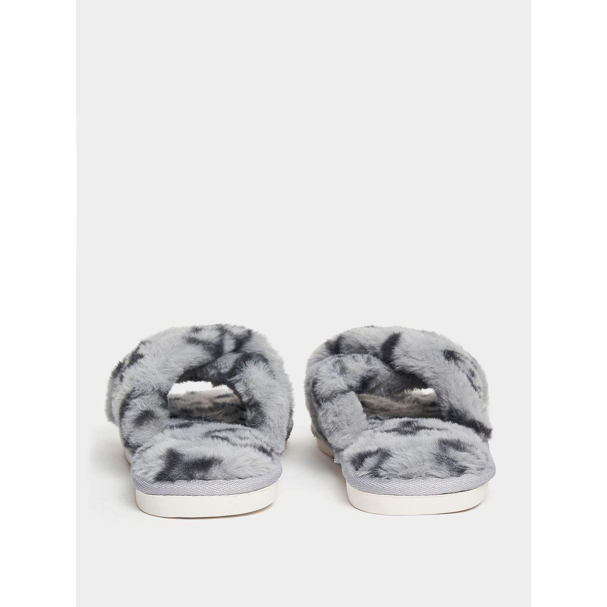 شبشب مزين بفرو صناعي-women-shoes-bedroomslippers-image-3