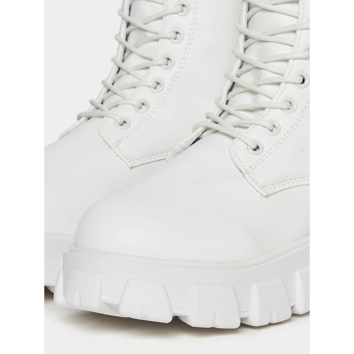 حذاء بوت بأربطة وسحاب غلق-women-shoes-boots-image-6