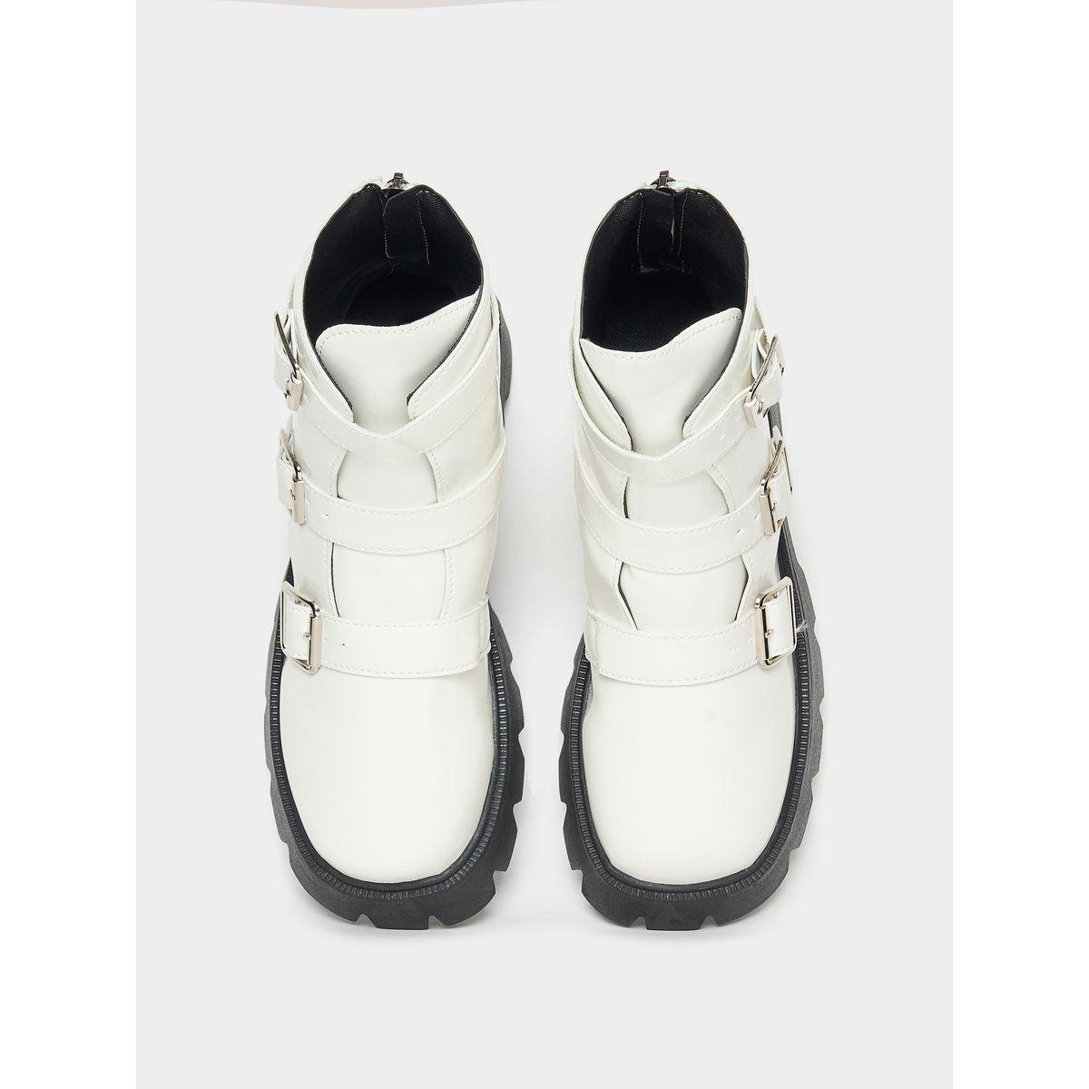 حذاء بوت بأربطة وسحاب غلق-women-shoes-boots-image-3