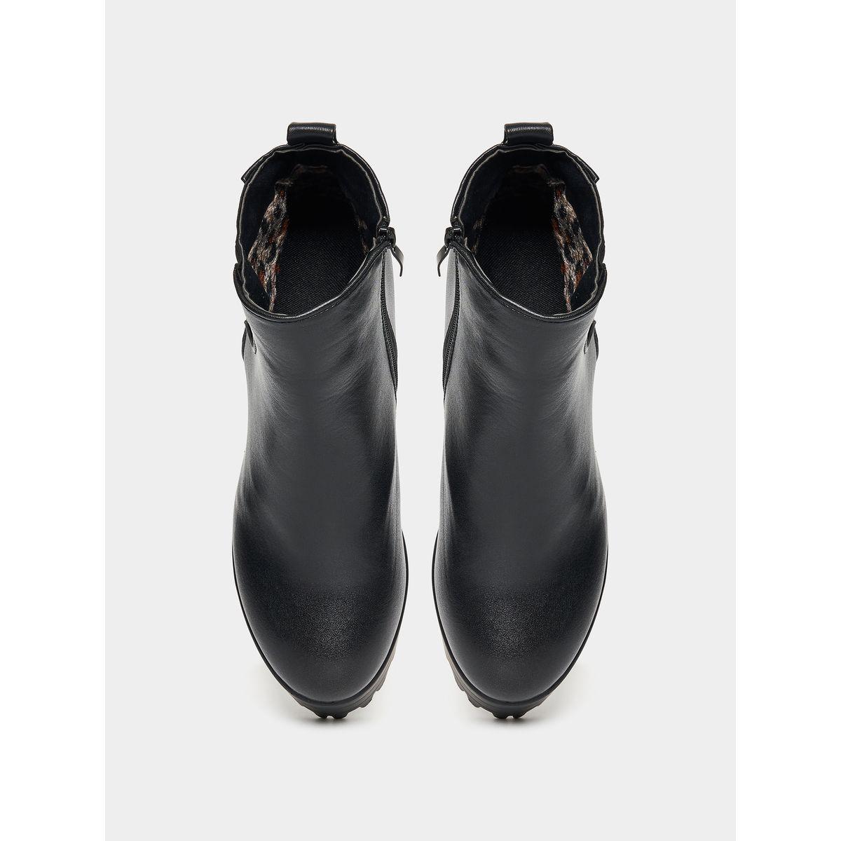 Styli Platform Ankle Length Chelsea Boots-women-shoes-boots-image-4