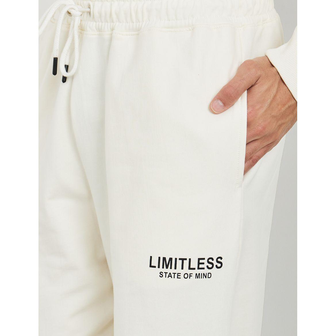 طقم منسق من ( جوغر + هودي )-men-clothing-coordsets-image-5