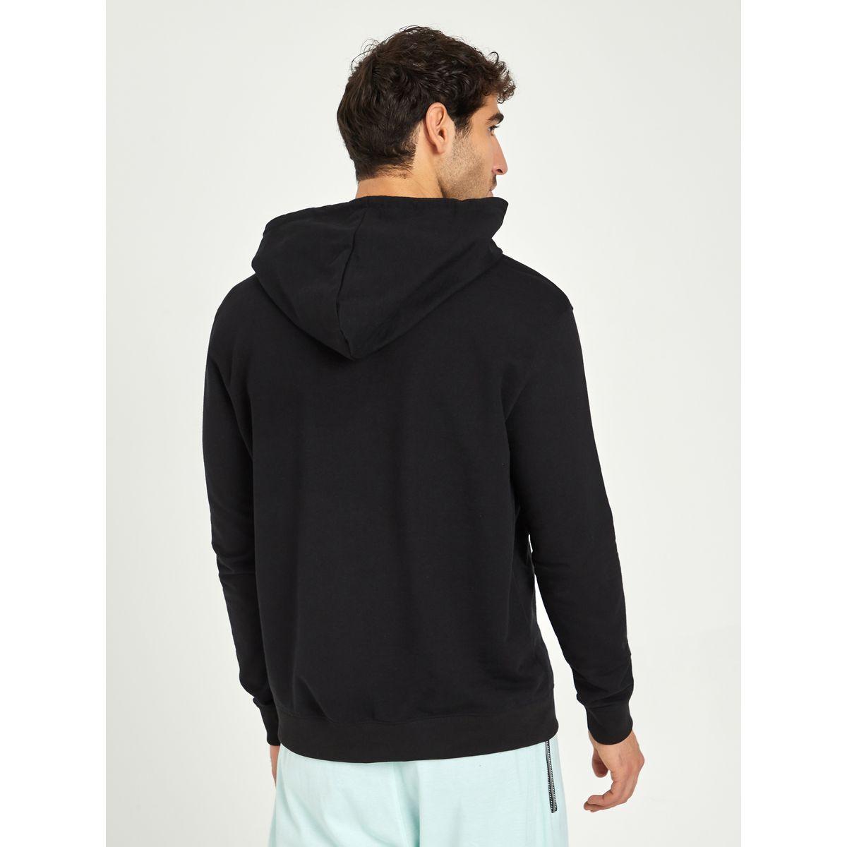 هودي مطبع بكتابة وقصة مريحة-men-winterwear-hoodiesandsweatshirts-image-4