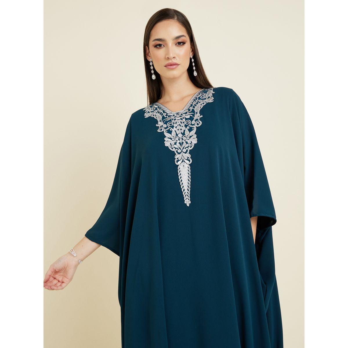 Styli Embroidered Detail V Neck Kaftan-women-arabicclothing-kaftan-image-2