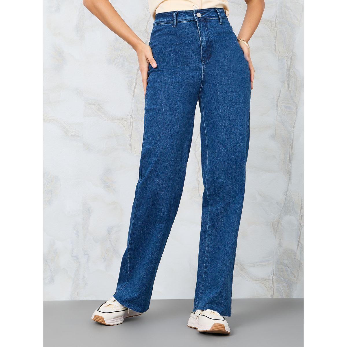 جينز بقصة أرجل مستقيمة-women-clothing-bottoms-jeans-image-1