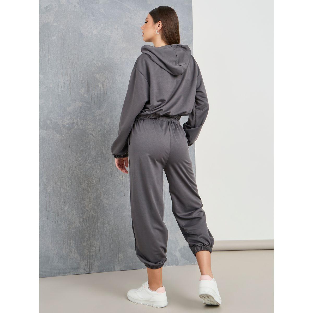 مجموعة من 3 ( جوغر + جاكيت + كامي )-women-clothing-coordsets-image-5