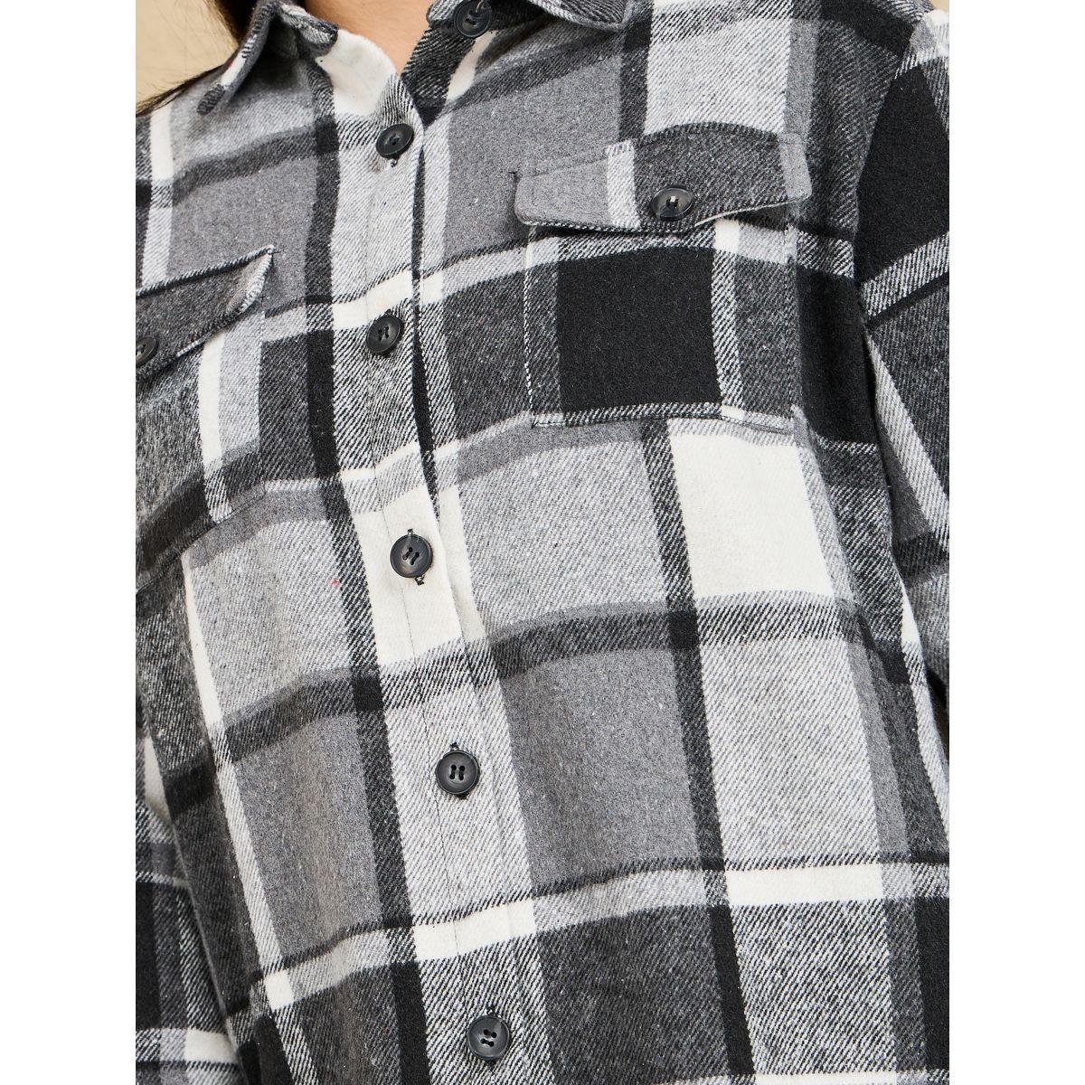 Styli Longline Checked Shacket with Flap Pocket-women-clothing-shirtsandblouses-shirts-image-4