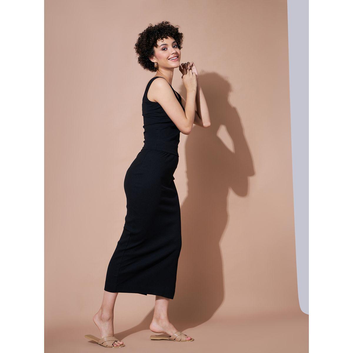 Sassafras X Styli Solid High Rise Rib Pencil Skirt With Side Slit-women-clothing-bottoms-skirts-image-6