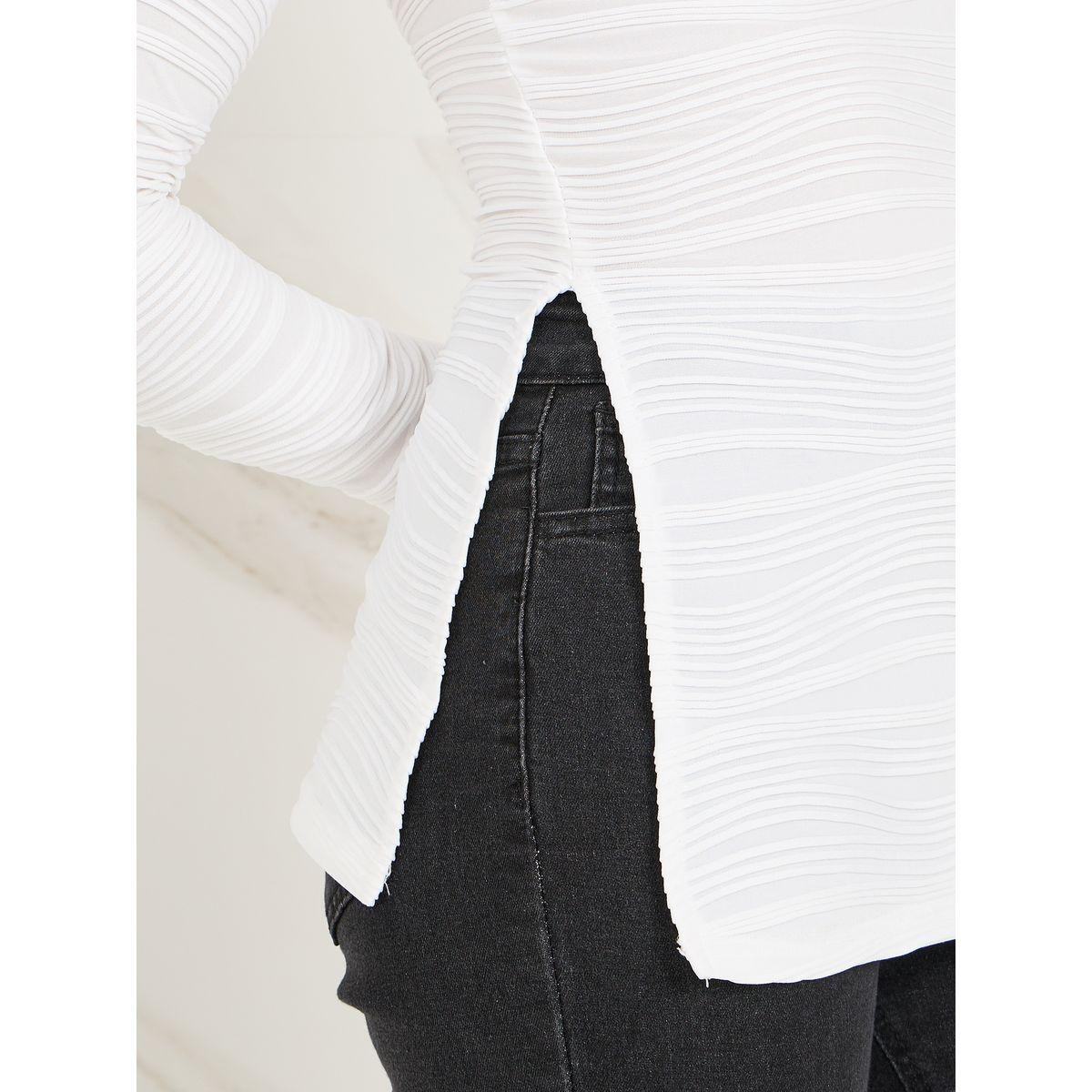 Styli Textured Longline Knit Top With Side Slits-women-clothing-tshirts-image-4