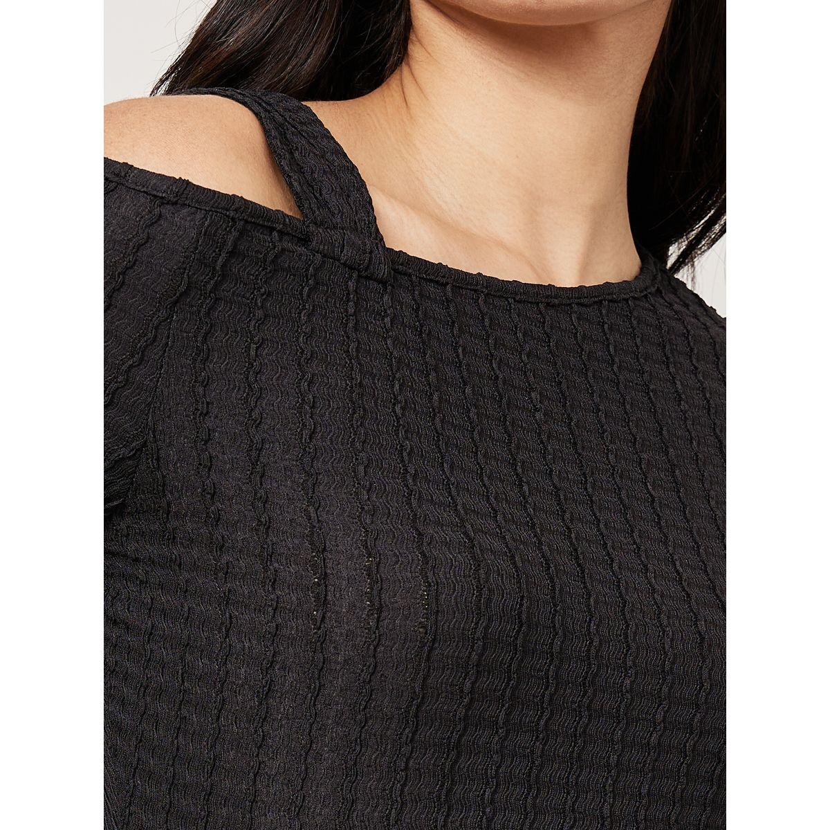 Styli Textured Asymmetric Neck Fitted Knit Top-women-clothing-shirtsandblouses-blouses-image-4