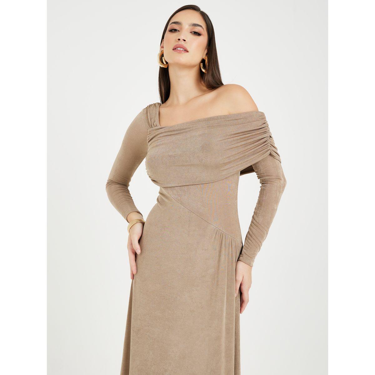 فستان طويل بتفاصيل مزمومة-women-clothing-dresses-image-2