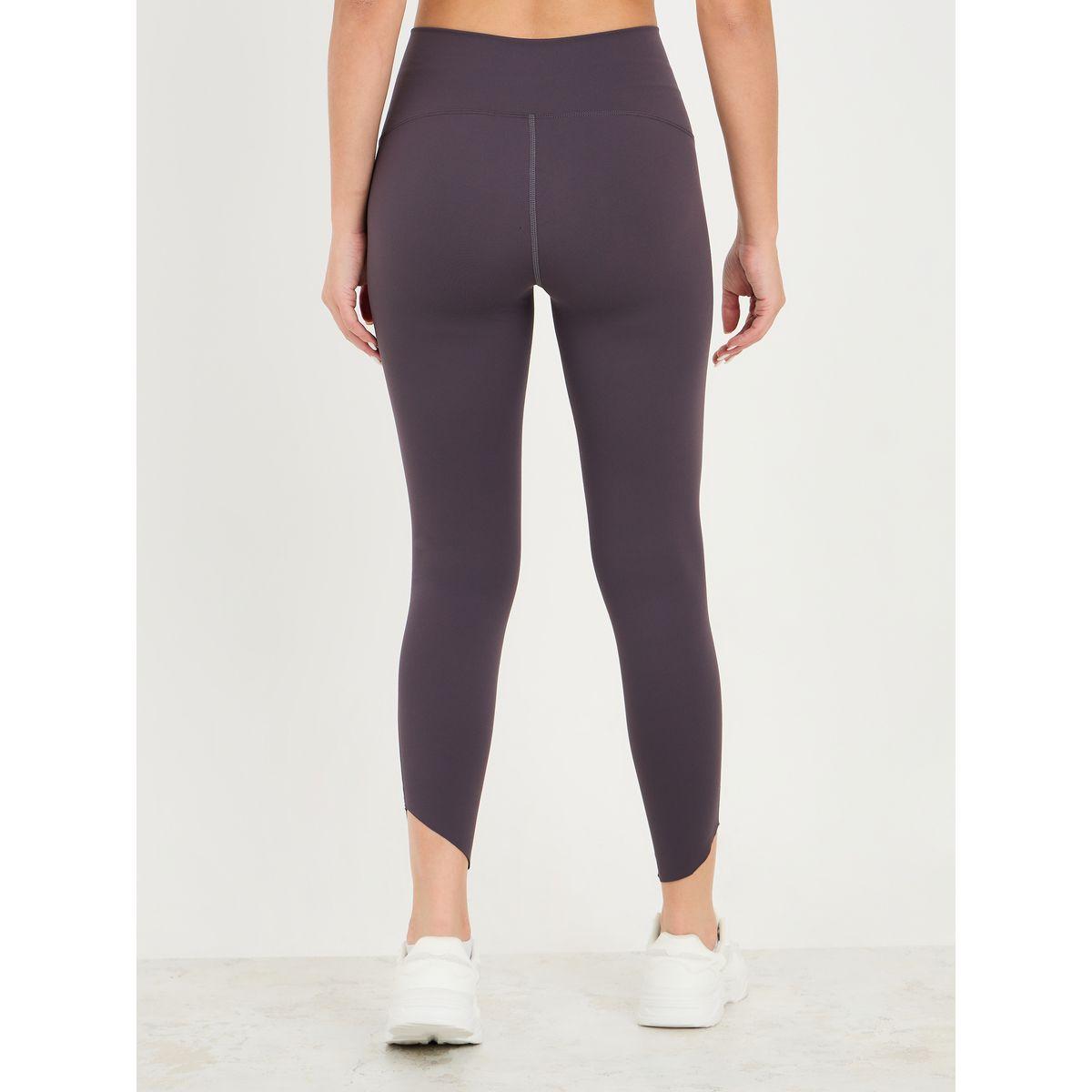 Styli Active Waist Side Dip Stitch Detail Curved Hem Leggings-women-clothing-sportswearandactivewear-bottoms-image-5