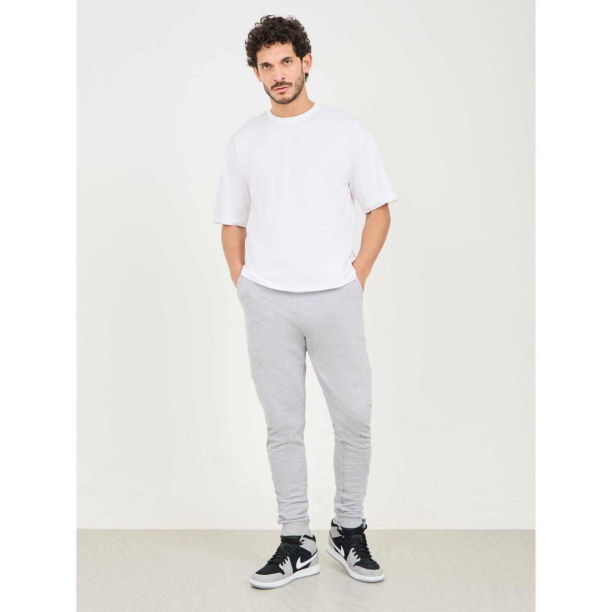 جوغر فليس بتداخلات خياطة-men-clothing-bottoms-joggers-image-2