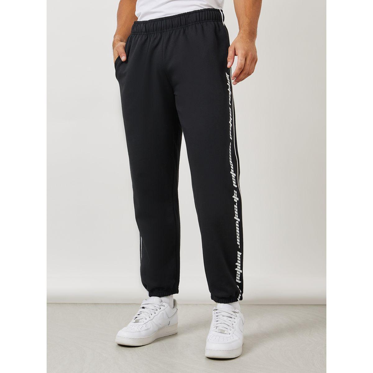 Styli Contrast Piping Side Print Relaxed Fleece Jogger-men-clothing-bottoms-joggers-image-1