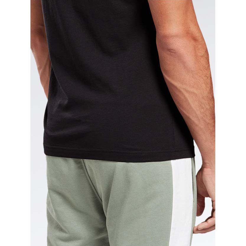 Reebok Graphic Series Linear Read T-Shirt-men-clothing-sportswearandactivewear-tshirtsandpolos-image-2