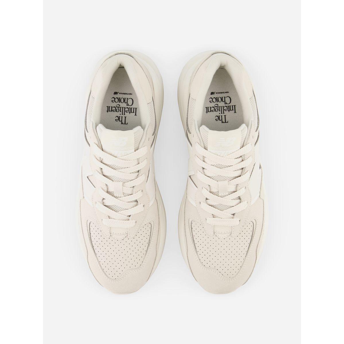New Balance 5740 Lace Up Sneakers-men-shoes-sneakers-image-4