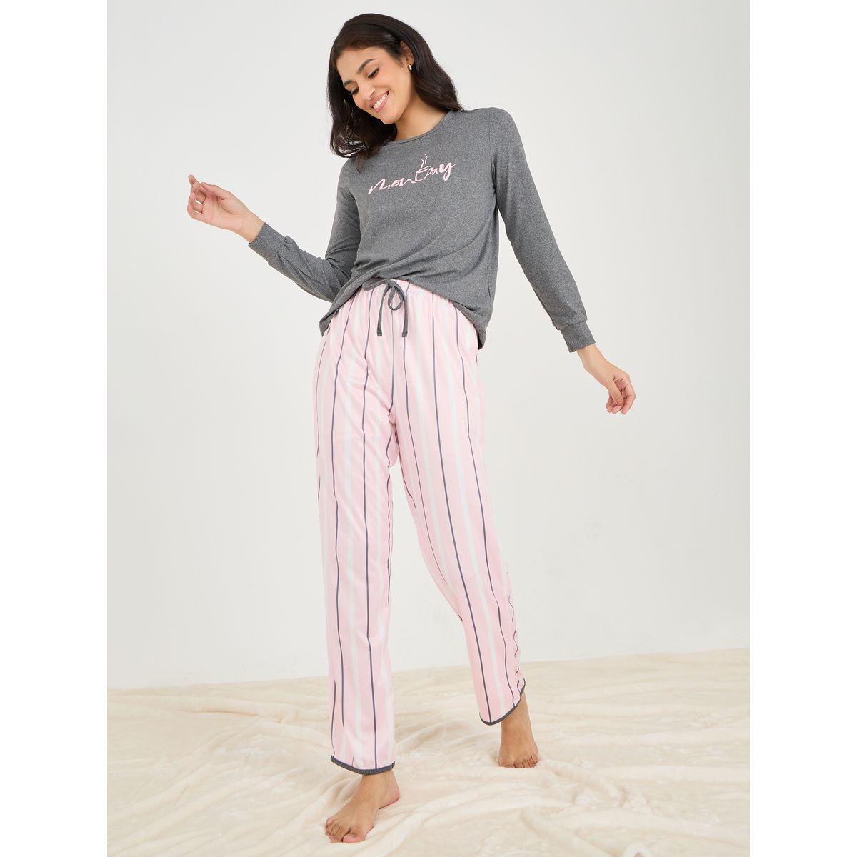 طقم بيجاما من ( تيشيرت + بنطال )-women-clothing-nightwear-pyjamas-longsets-image-1
