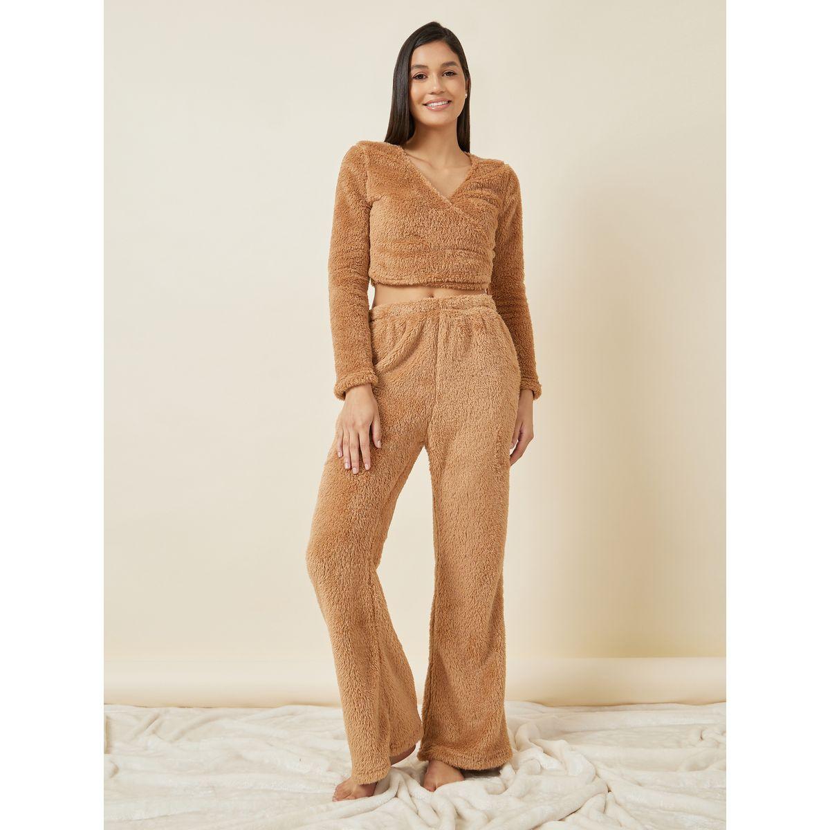 مجموعة من ( جوغر + سويت شيرت )-women-clothing-coordsets-image-2