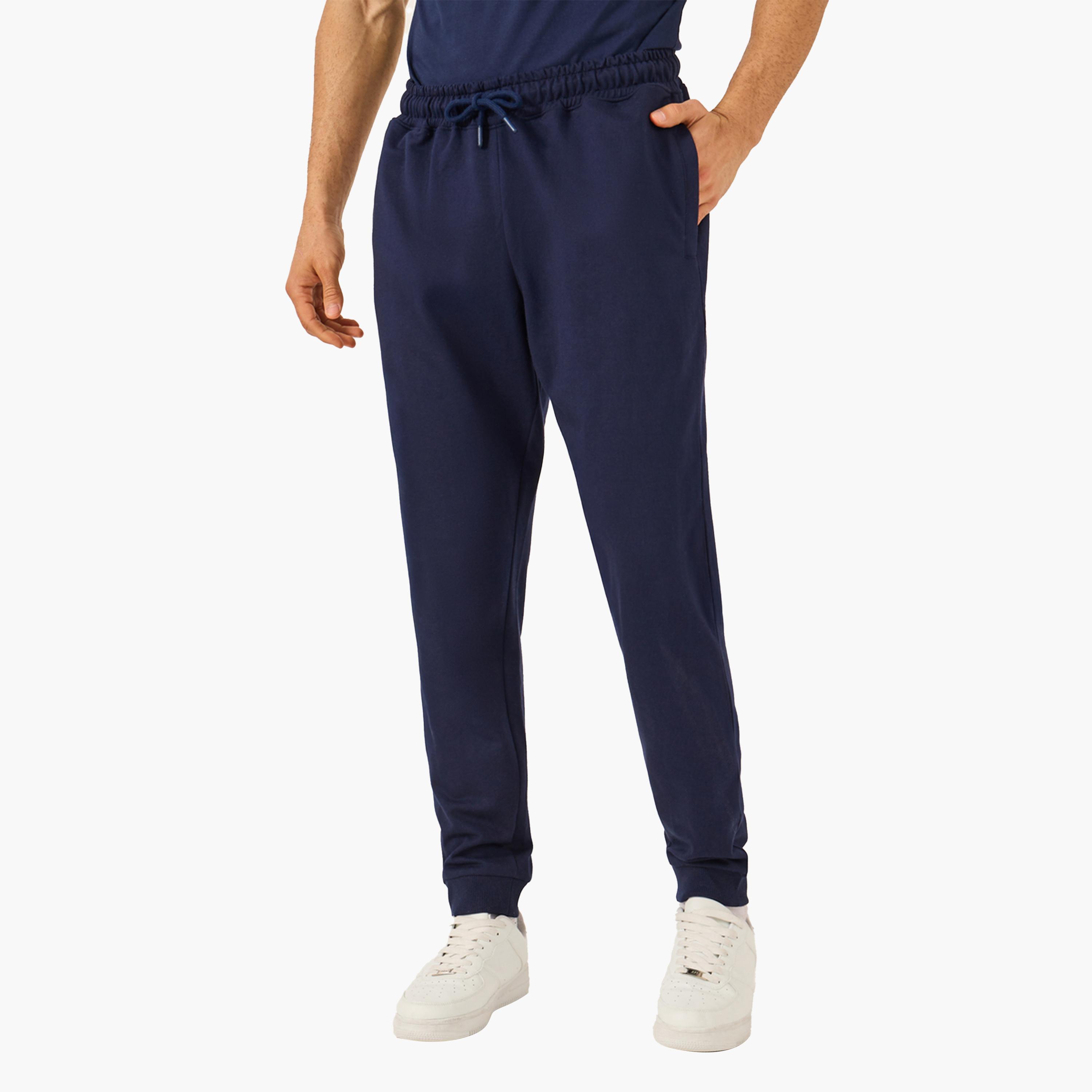 ستايلي-  بنطال رياضي سليم تيري ايكو ايرث  مع جيوب جانبية-men-clothing-bottoms-joggers-image-1