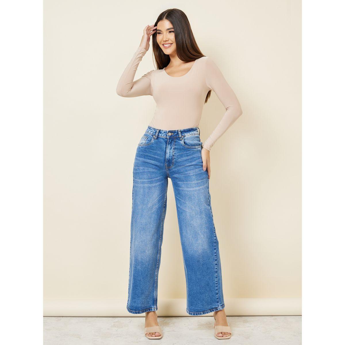 Styli Light Wash Wide Leg Jeans-women-clothing-bottoms-jeans-image-2