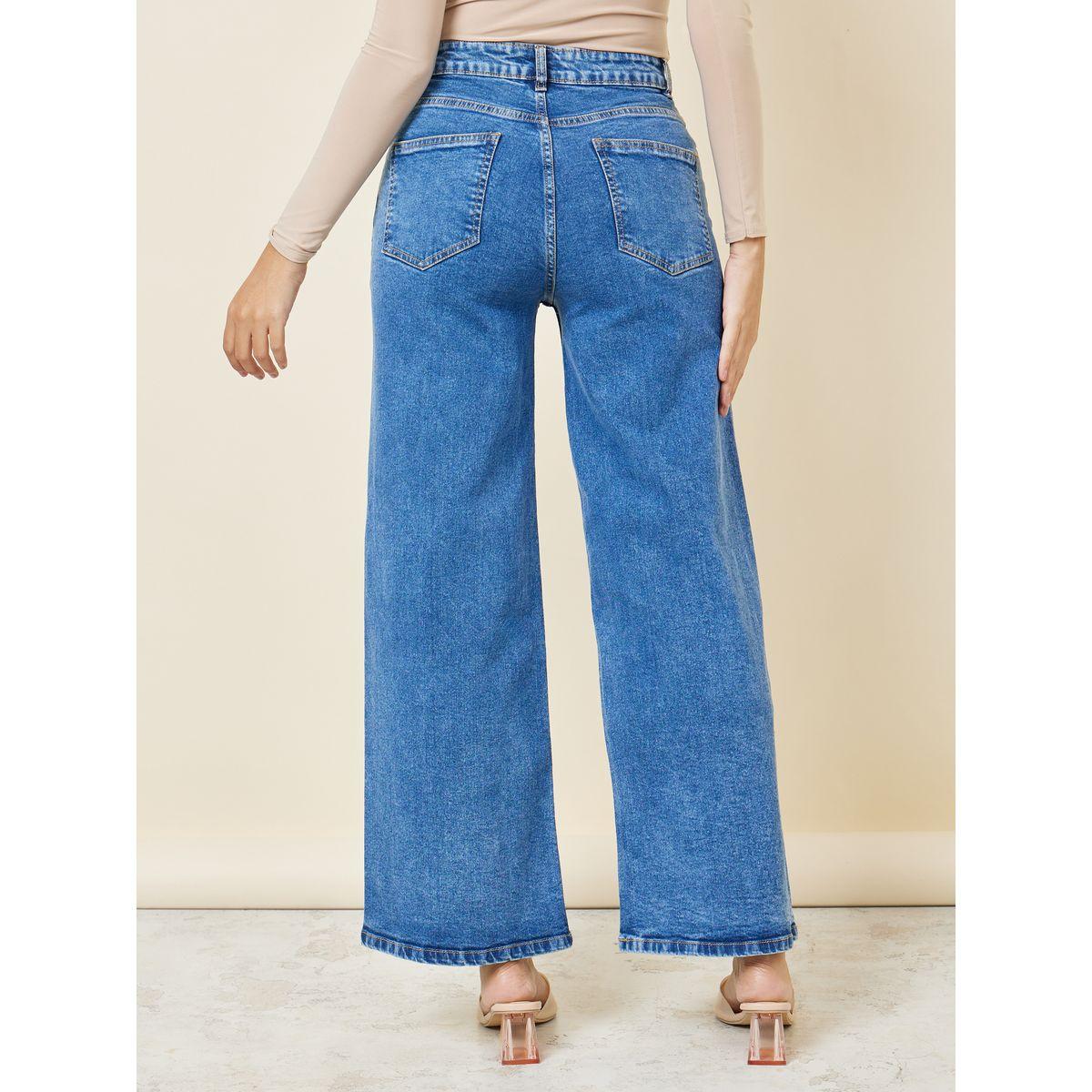 Styli Light Wash Wide Leg Jeans-women-clothing-bottoms-jeans-image-4