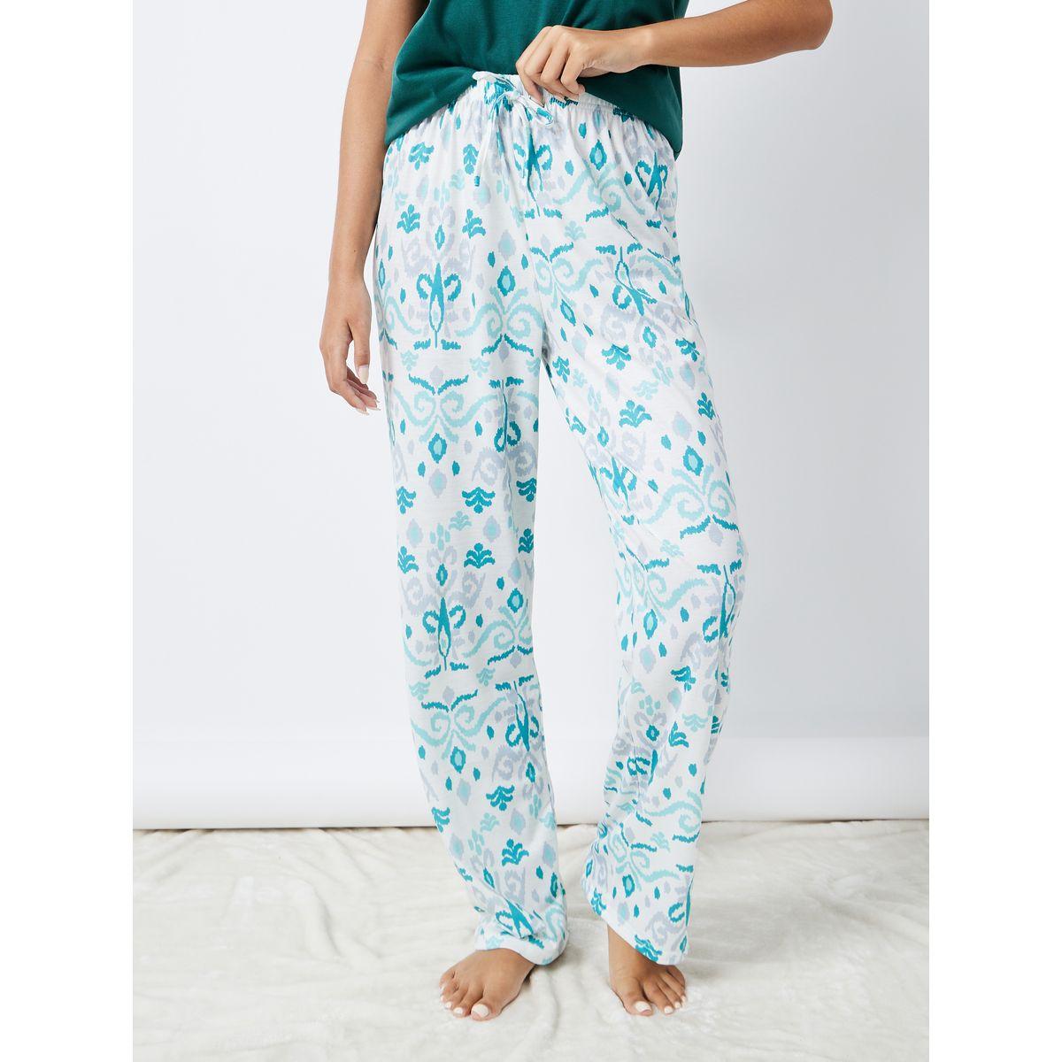 Styli Unwind Solid V Neck Placket T-Shirt & Printed Pyjama Set-women-clothing-nightwear-pyjamas-longsets-image-5